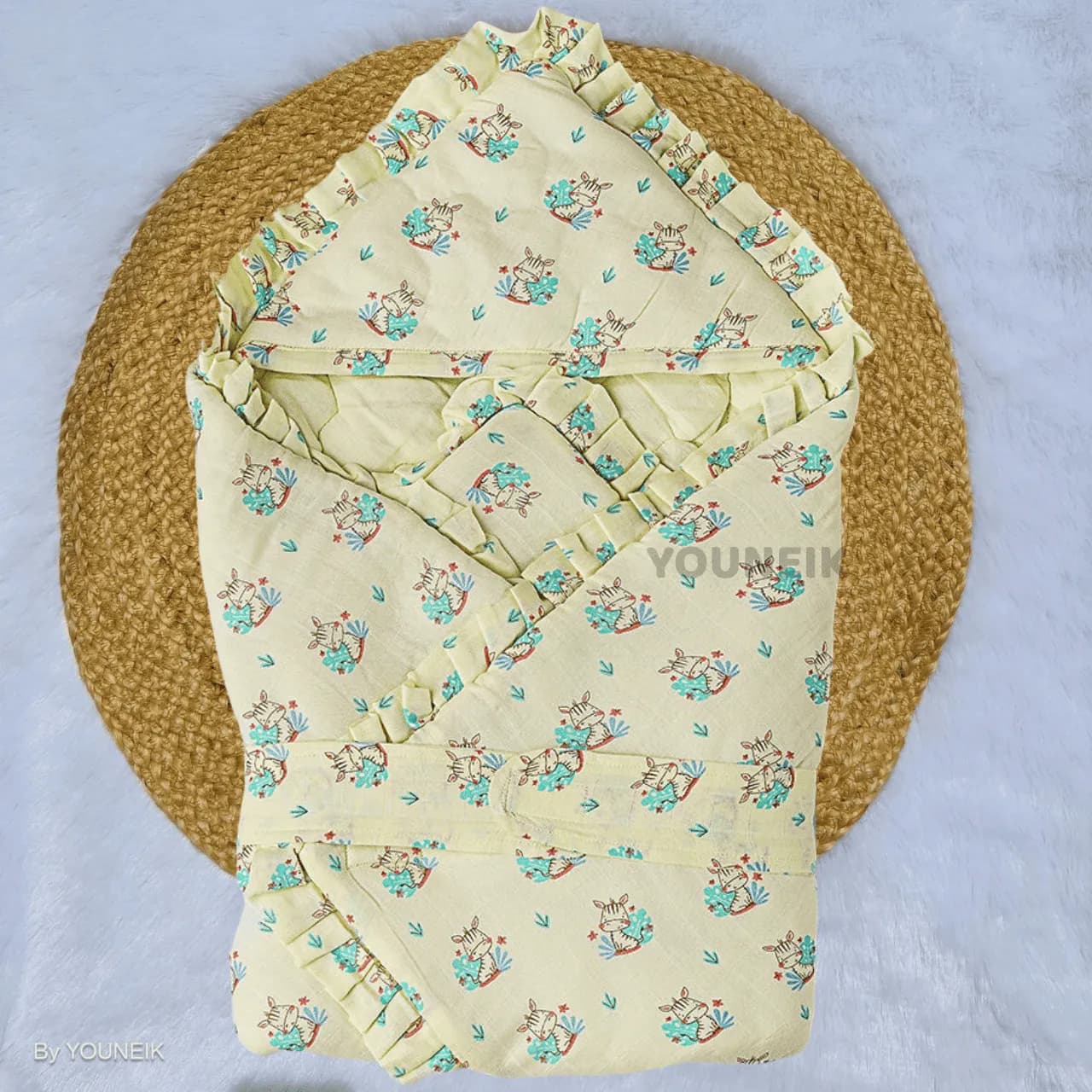 100% Organic Muslin Cotton Baby Wrap Bed with Hood & Belt | Green Forest Giraffe