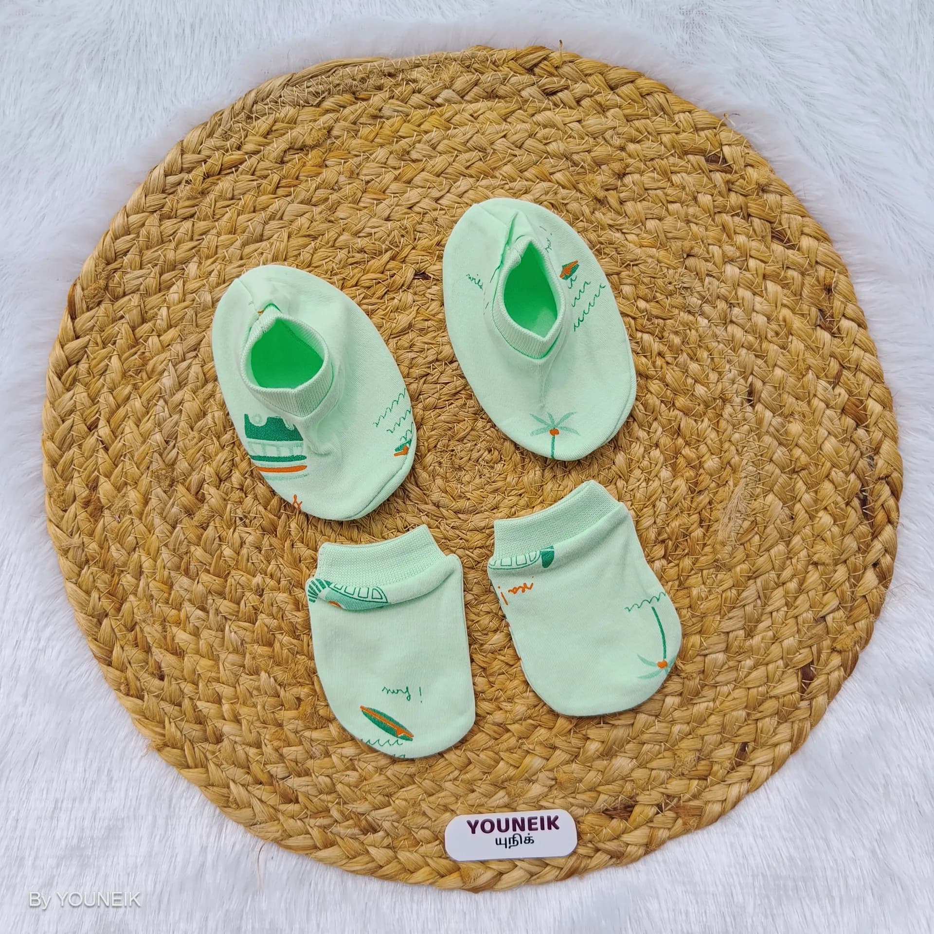 Cotton Mittens Booties 0-3m | Green Tree