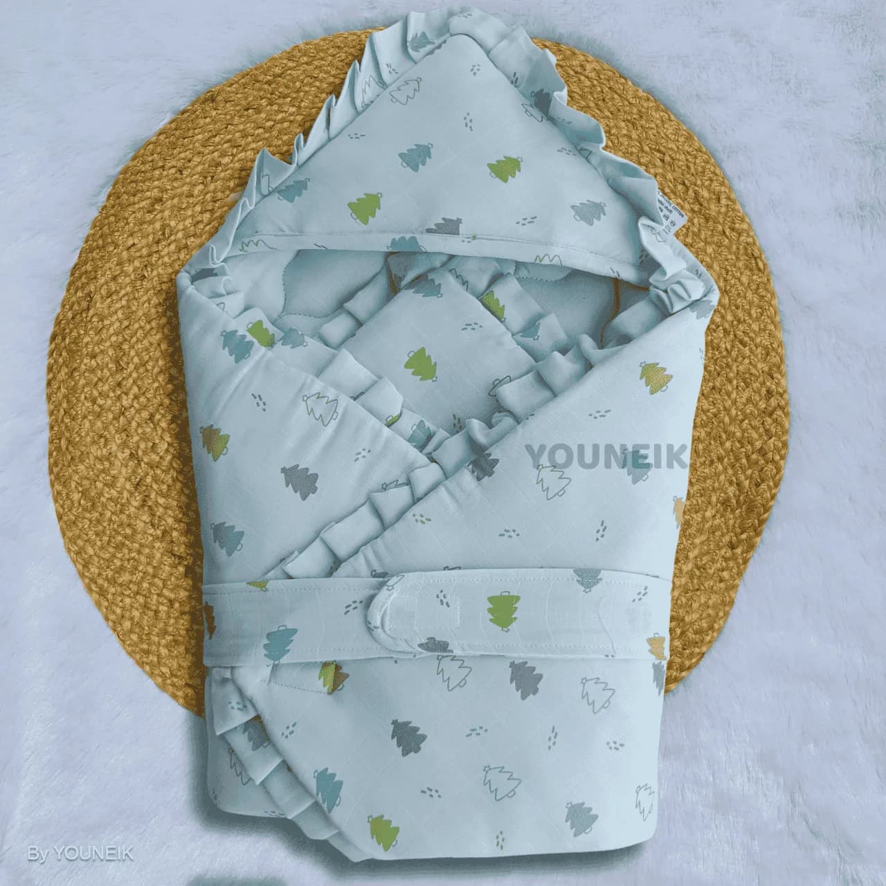 Muslin Wrap Bed - Blue Tree