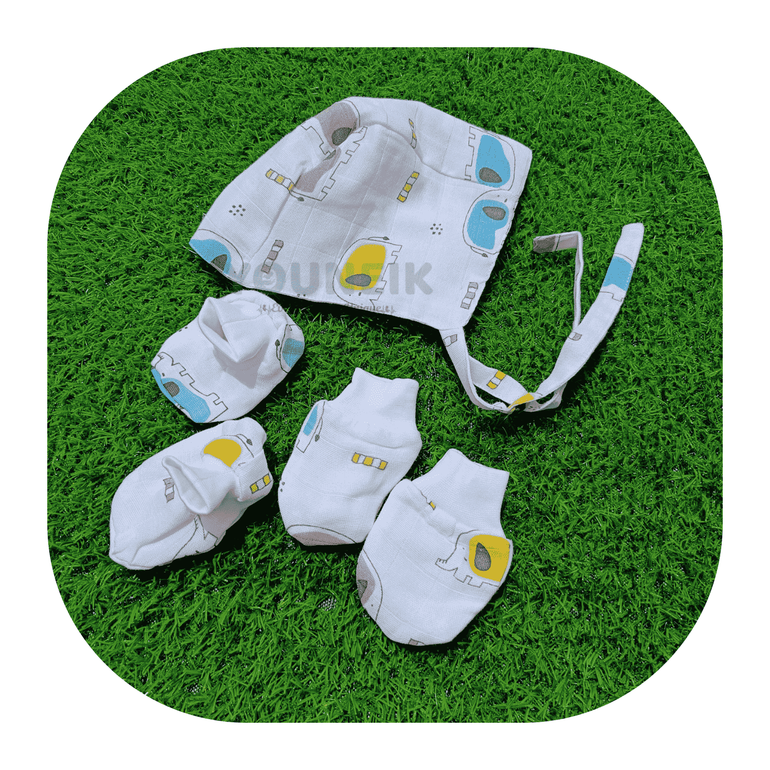Unisex Muslin Cap Mittens Booties | Double Layer| Elephant