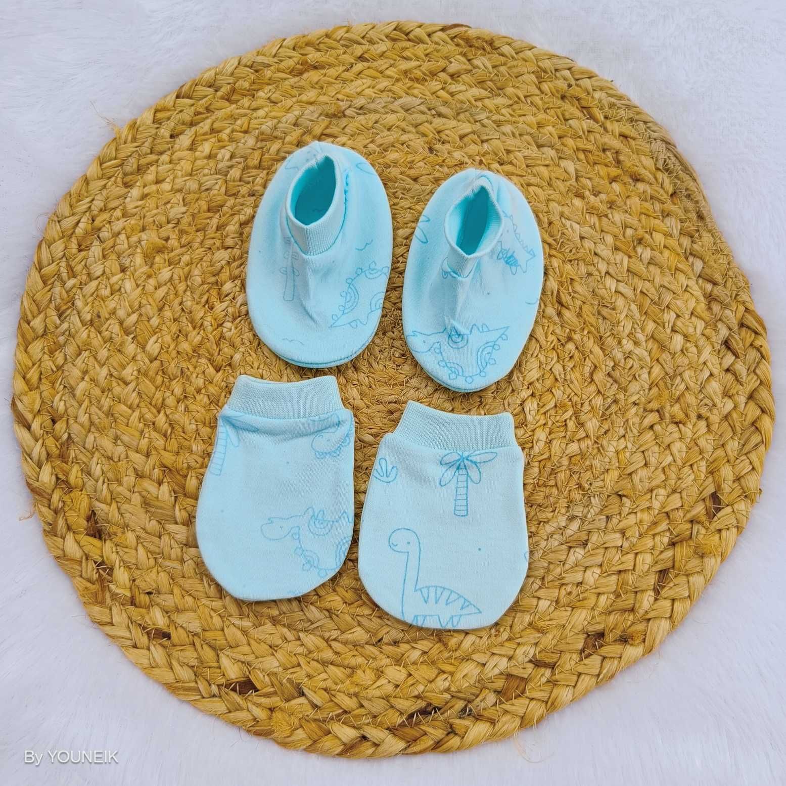 Cotton Mittens Booties 0-3m | Blue Dino
