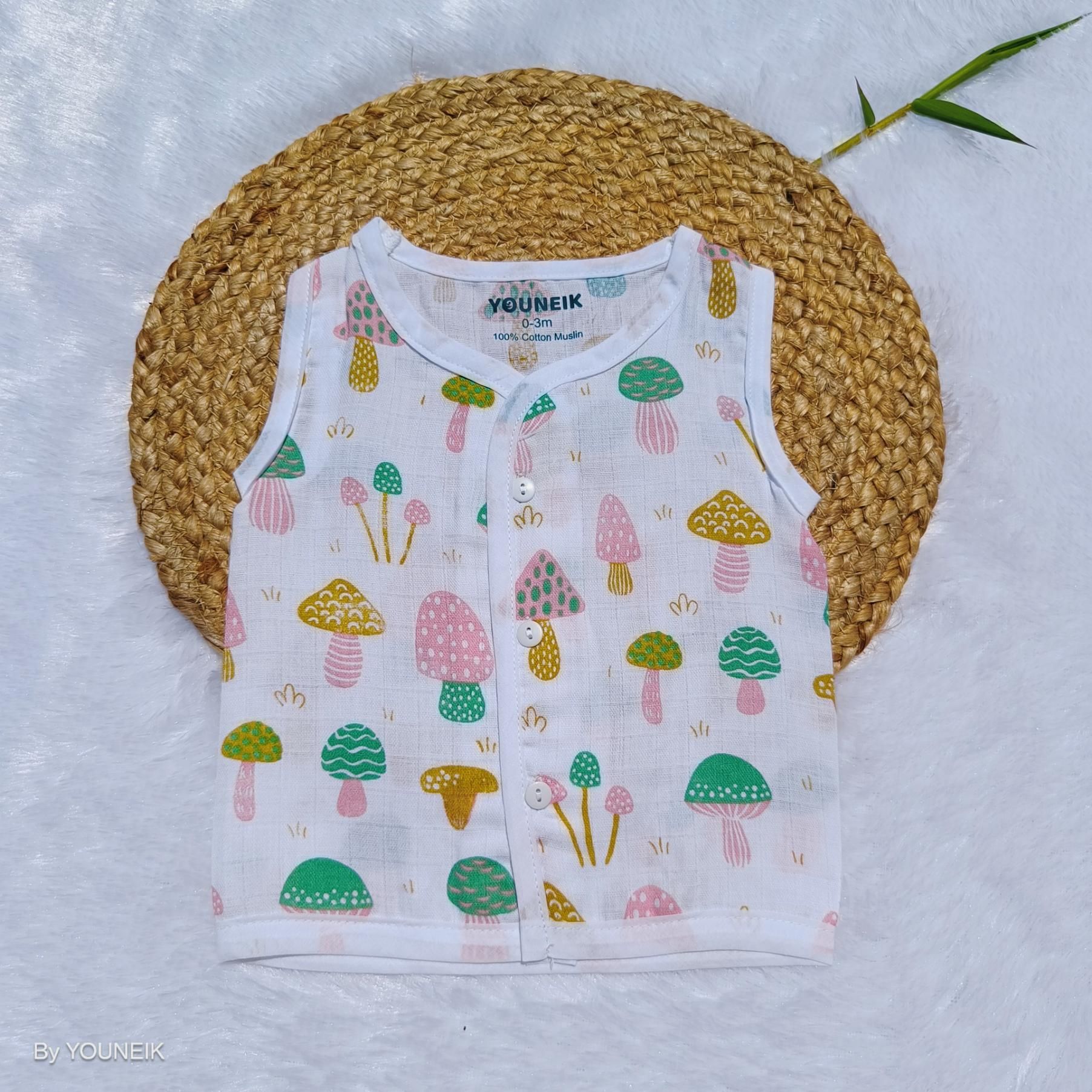 Muslin Jabla Button 0-12m | Mushroom