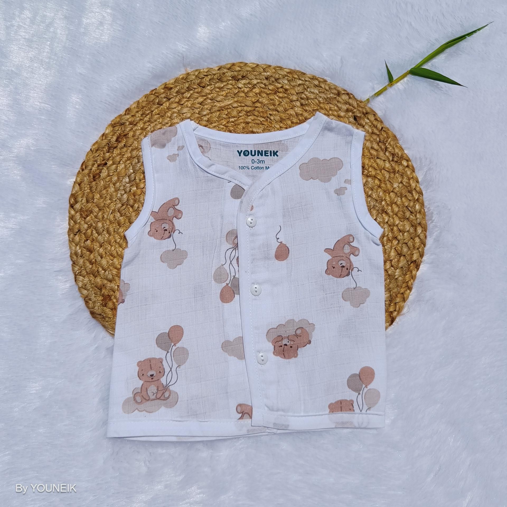 Muslin Jabla Button 0-12m | Brown Teddy