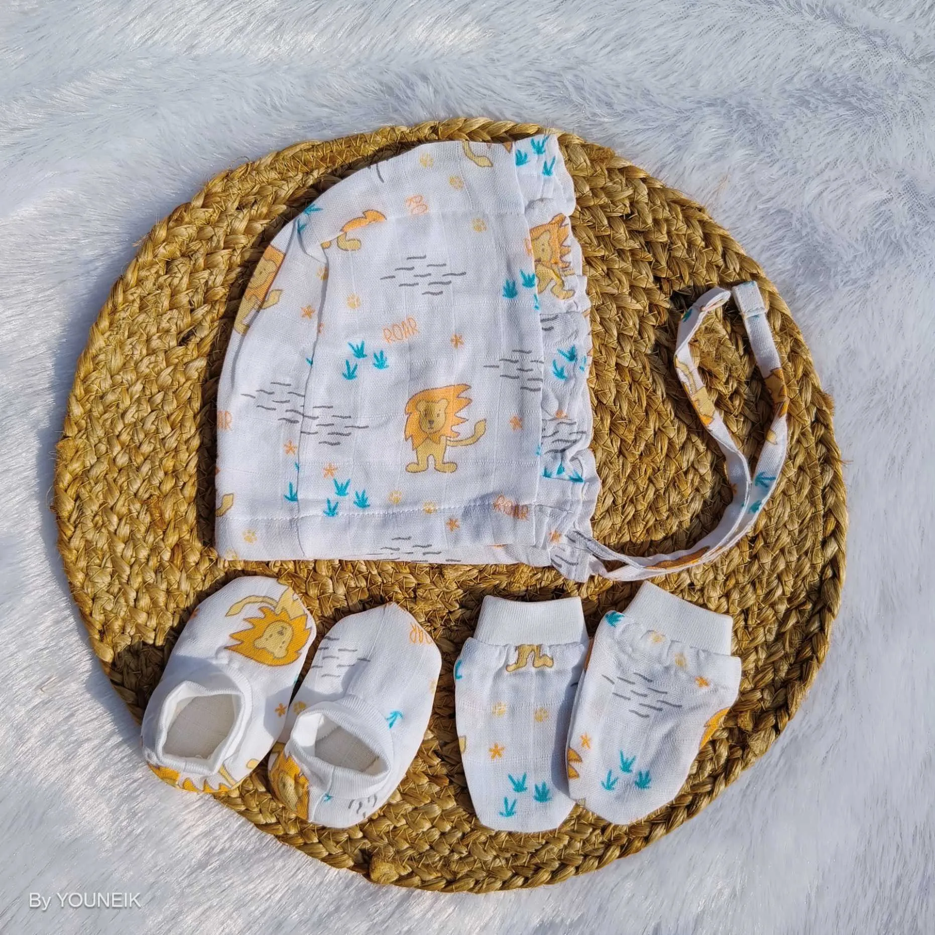 Muslin Frill Cap Mittens Booties