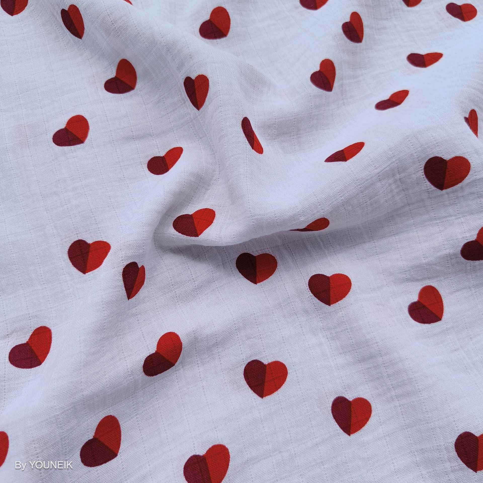 70*100cm | Muslin Cotton Towel - Red Heart